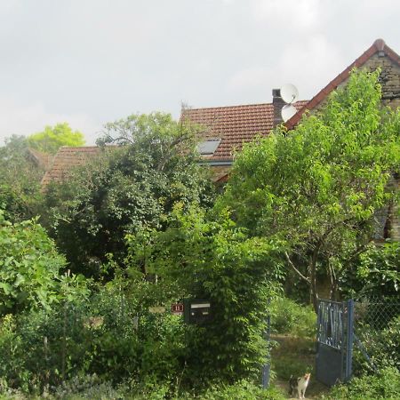 Oniros Bed & Breakfast Neuffontaines Exterior photo
